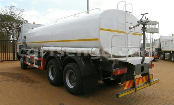 Buy Used Scania Irizar White Truck in Ezulwini in Hhohho Buy Used Scania Irizar White Truck in Ezulwini in Hhohho