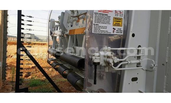 Buy Used Isuzu FTR 850 White Truck in Hluti in Shiselweni District Buy Used Isuzu FTR 850 White Truck in Hluti in Shiselweni District