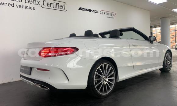 Acheter Occasion Voiture Mercedes‒Benz C–Class Gris à Mbabane, Manzini Acheter Occasion Voiture Mercedes‒Benz C–Class Gris à Mbabane, Manzini