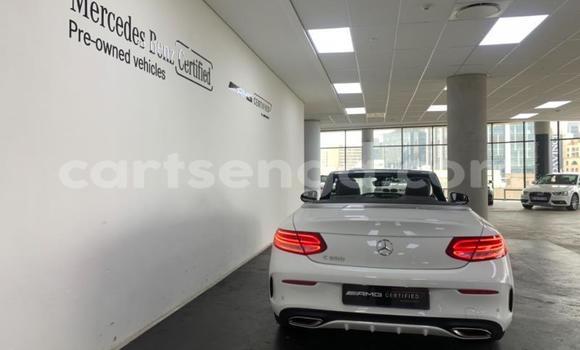 Acheter Occasion Voiture Mercedes‒Benz C–Class Gris à Mbabane, Manzini Acheter Occasion Voiture Mercedes‒Benz C–Class Gris à Mbabane, Manzini