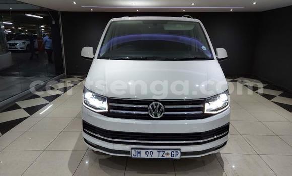 Acheter Occasion Voiture Volkswagen Caravelle Blanc à Mbabane, Manzini Acheter Occasion Voiture Volkswagen Caravelle Blanc à Mbabane, Manzini