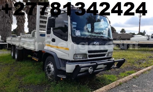 Buy Used Isuzu FTR 850 White Truck in Mbabane in Manzini