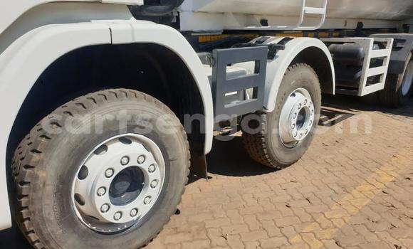 Acheter Occasion Utilitaire Isuzu FTR 850 Blanc à Mbabane, Manzini Acheter Occasion Utilitaire Isuzu FTR 850 Blanc à Mbabane, Manzini