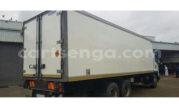 Buy Used Isuzu FTR 850 White Truck in Hlatikulu in Shiselweni District Buy Used Isuzu FTR 850 White Truck in Hlatikulu in Shiselweni District