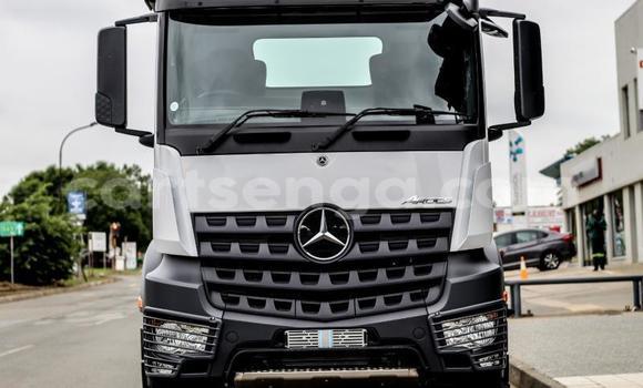 Buy Used Mercedes‒Benz Arocs White Truck in Mbabane in Manzini Buy Used Mercedes‒Benz Arocs White Truck in Mbabane in Manzini