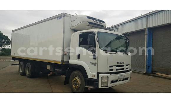 Buy Used Isuzu FTR 850 White Truck in Hlatikulu in Shiselweni District Buy Used Isuzu FTR 850 White Truck in Hlatikulu in Shiselweni District