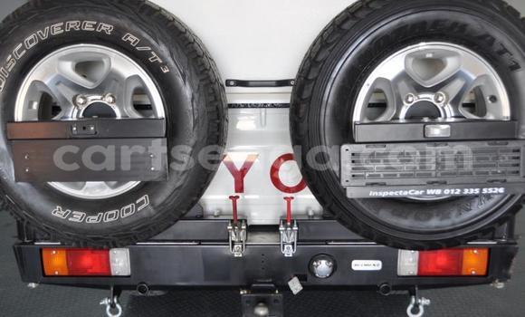 Buy Used Toyota Land Cruiser White Car in Pigg's Peak in Hhohho Buy Used Toyota Land Cruiser White Car in Pigg's Peak in Hhohho