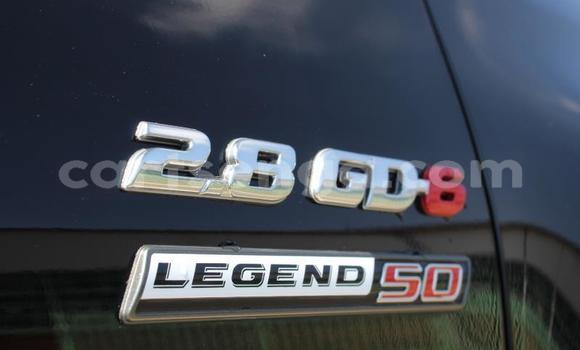 Nunua Ilio tumika Toyota Hilux Black Gari ndani ya Piggs Peak nchini Hhohho Nunua Ilio tumika Toyota Hilux Black Gari ndani ya Piggs Peak nchini Hhohho