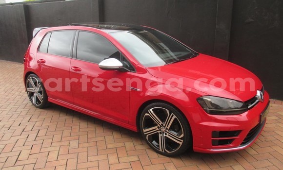 Nunua Ilio tumika Volkswagen Golf Red Gari ndani ya Import - Dubai nchini Hhohho