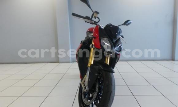 Nunua Ilio tumika BMW GS Red Bike ndani ya Bulembu nchini Hhohho Nunua Ilio tumika BMW GS Red Bike ndani ya Bulembu nchini Hhohho