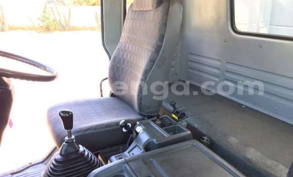 Buy Used Isuzu FTR 850 White Truck in Hlatikulu in Shiselweni District Buy Used Isuzu FTR 850 White Truck in Hlatikulu in Shiselweni District