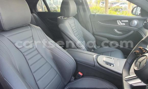 Acheter Occasion Voiture Mercedes‒Benz E–Class Rouge à Mbabane, Manzini Acheter Occasion Voiture Mercedes‒Benz E–Class Rouge à Mbabane, Manzini
