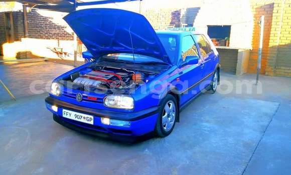 Acheter Occasion Voiture Volkswagen Golf Bleu à Mbabane, Manzini Acheter Occasion Voiture Volkswagen Golf Bleu à Mbabane, Manzini