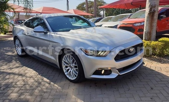 Nunua Ilio tumika Ford Mustang Silver Gari ndani ya Mbabane nchini Manzini