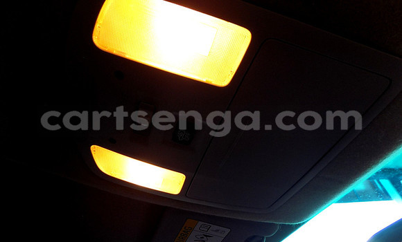 Buy Used Toyota Hilux Silver Car in Mbabane in Manzini Buy Used Toyota Hilux Silver Car in Mbabane in Manzini