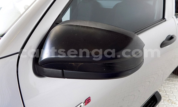 Buy Used Toyota Hilux Silver Car in Mbabane in Manzini Buy Used Toyota Hilux Silver Car in Mbabane in Manzini