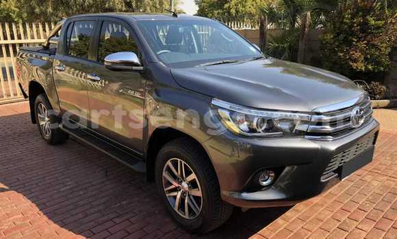 Buy Used Toyota Hilux Silver Car in Mbabane in Manzini Buy Used Toyota Hilux Silver Car in Mbabane in Manzini