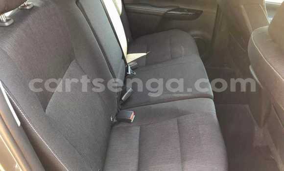 Buy Used Toyota Hilux Silver Car in Mbabane in Manzini Buy Used Toyota Hilux Silver Car in Mbabane in Manzini
