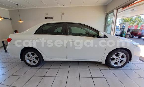 Nunua Ilio tumika Toyota Corolla White Gari ndani ya Ezulwini nchini Hhohho Nunua Ilio tumika Toyota Corolla White Gari ndani ya Ezulwini nchini Hhohho
