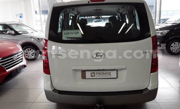 Buy Used Hyundai Starex (H-1) White Car in Matsapha in Manzini Buy Used Hyundai Starex (H-1) White Car in Matsapha in Manzini