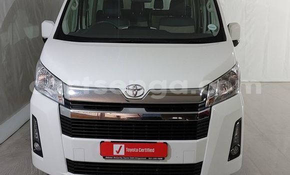 Nunua Ilio tumika Toyota Hiace White Gari ndani ya Ezulwini nchini Hhohho Nunua Ilio tumika Toyota Hiace White Gari ndani ya Ezulwini nchini Hhohho