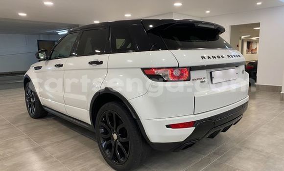 Nunua Ilio tumika Range Rover Evoque White Gari ndani ya Bulembu nchini Hhohho Nunua Ilio tumika Range Rover Evoque White Gari ndani ya Bulembu nchini Hhohho