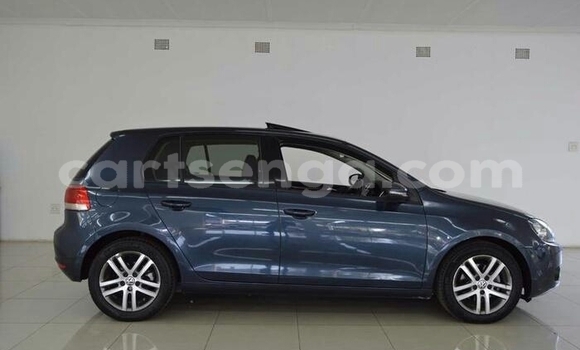 Nunua Ilio tumika Volkswagen Golf Silver Gari ndani ya Ezulwini nchini Hhohho