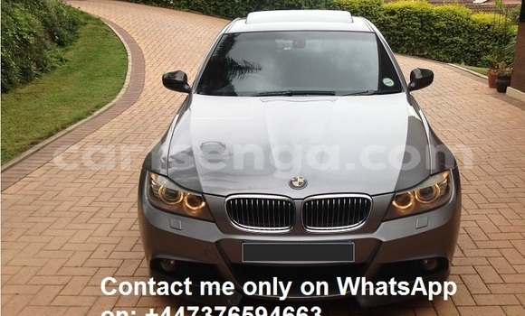 Nunua Ilio tumika BMW 3–Series Silver Gari ndani ya Mbabane nchini Manzini