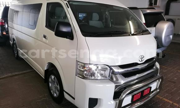Medium with watermark toyota hiace hhohho ezulwini 22802
