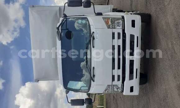 Acheter Occasion Utilitaire Isuzu FTR 850 Blanc à Mbabane, Manzini Acheter Occasion Utilitaire Isuzu FTR 850 Blanc à Mbabane, Manzini