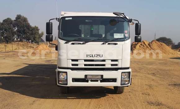 Acheter Occasion Utilitaire Isuzu FTR 850 Blanc à Mbabane, Manzini Acheter Occasion Utilitaire Isuzu FTR 850 Blanc à Mbabane, Manzini