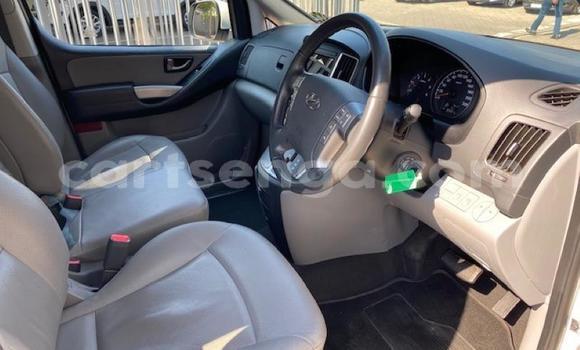 Nunua Ilio tumika Hyundai H1 White Gari ndani ya Big Bend nchini Wilaya ya Lubombo Nunua Ilio tumika Hyundai H1 White Gari ndani ya Big Bend nchini Wilaya ya Lubombo