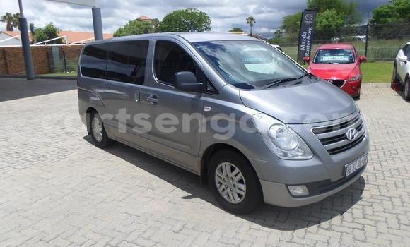 Buy Used Hyundai H1 Silver Car in Ezulwini in Hhohho