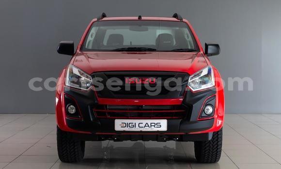 Nunua Ilio tumika Isuzu D-max Cab4 Red Gari ndani ya Big Bend nchini Lubombo