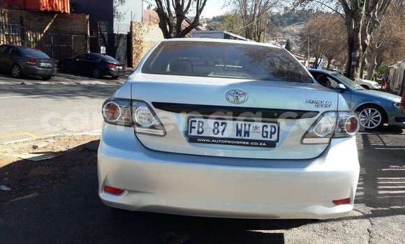 Buy Used Toyota Corolla Silver Car in Ezulwini in Hhohho Buy Used Toyota Corolla Silver Car in Ezulwini in Hhohho