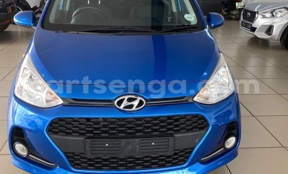 Nunua Ilio tumika Hyundai Starex (H-1) Blue Gari ndani ya Lavumisa nchini Wilaya ya Shiselweni Nunua Ilio tumika Hyundai Starex (H-1) Blue Gari ndani ya Lavumisa nchini Wilaya ya Shiselweni