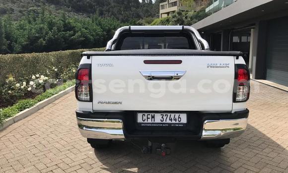 Buy Used Toyota Hilux White Car in Manzini in Manzini Buy Used Toyota Hilux White Car in Manzini in Manzini