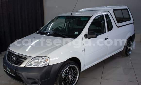 Buy Used Nissan NP 300 White Car in Big Bend in Lubombo District Buy Used Nissan NP 300 White Car in Big Bend in Lubombo District