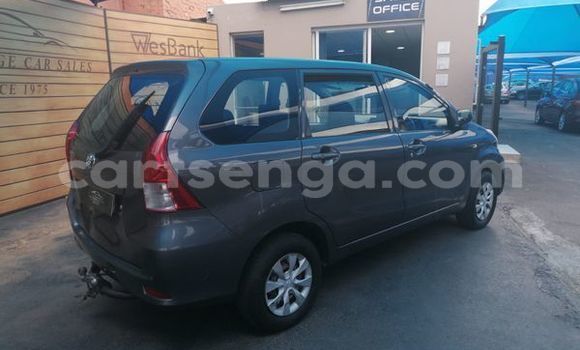 Nunua Ilio tumika Toyota Avanza Silver Gari ndani ya Ezulwini nchini Hhohho Nunua Ilio tumika Toyota Avanza Silver Gari ndani ya Ezulwini nchini Hhohho