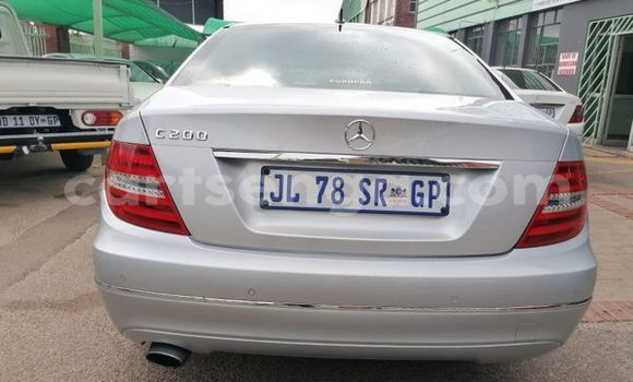 Buy Used Mercedes‒Benz C–Class Silver Car in Ezulwini in Hhohho Buy Used Mercedes‒Benz C–Class Silver Car in Ezulwini in Hhohho