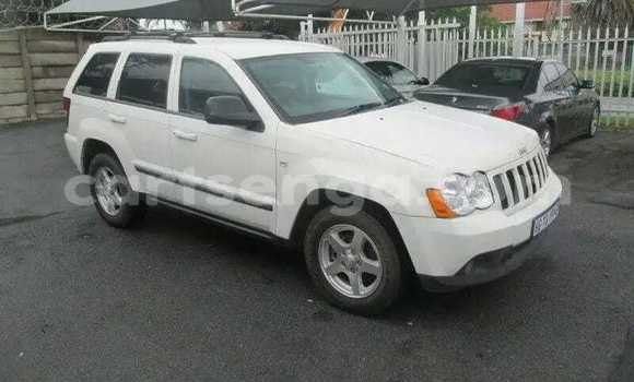 Buy Used Jeep Cherokee White Car in Manzini in Manzini Buy Used Jeep Cherokee White Car in Manzini in Manzini