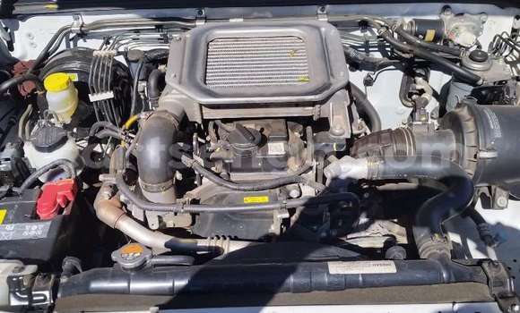 Nunua Ilio tumika Isuzu KB White Gari ndani ya Bhunya nchini Manzini Nunua Ilio tumika Isuzu KB White Gari ndani ya Bhunya nchini Manzini