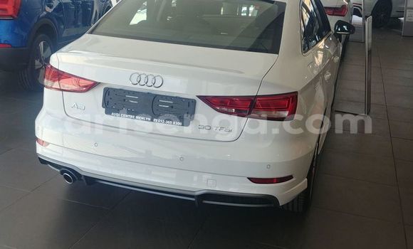 Nunua Ilio tumika Audi A3 White Gari ndani ya Bulembu nchini Hhohho Nunua Ilio tumika Audi A3 White Gari ndani ya Bulembu nchini Hhohho