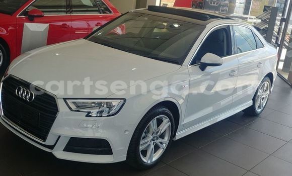 Nunua Ilio tumika Audi A3 White Gari ndani ya Bulembu nchini Hhohho Nunua Ilio tumika Audi A3 White Gari ndani ya Bulembu nchini Hhohho