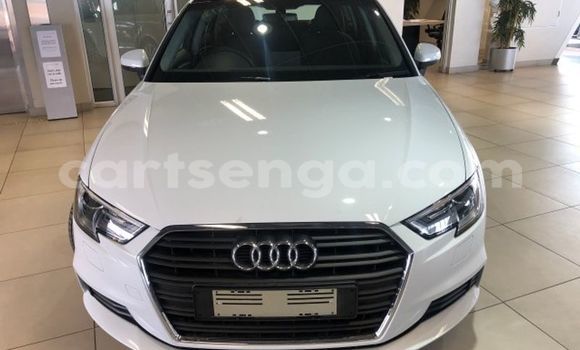 Nunua Ilio tumika Audi A3 White Gari ndani ya Ezulwini nchini Hhohho