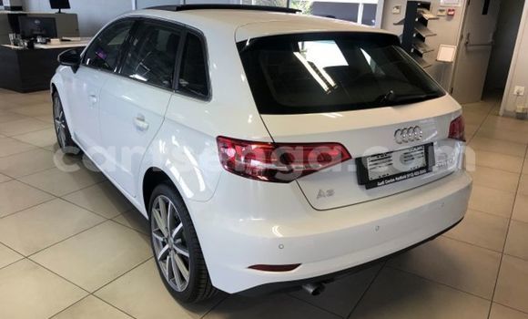 Nunua Ilio tumika Audi A3 White Gari ndani ya Ezulwini nchini Hhohho Nunua Ilio tumika Audi A3 White Gari ndani ya Ezulwini nchini Hhohho