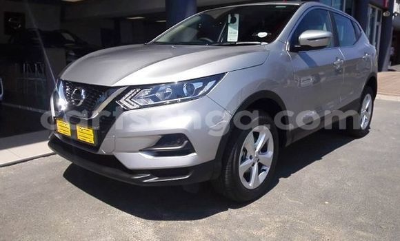 Buy Used Nissan Qashqai Silver Car in Ezulwini in Hhohho Buy Used Nissan Qashqai Silver Car in Ezulwini in Hhohho