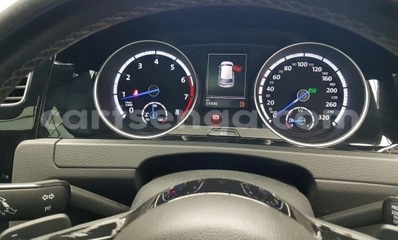 Buy Used Volkswagen Golf R Blue Car in Mbabane in Manzini Buy Used Volkswagen Golf R Blue Car in Mbabane in Manzini