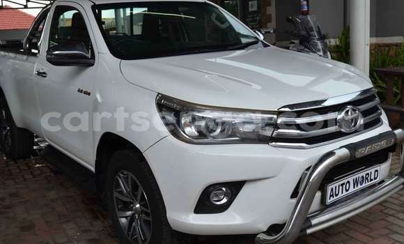 Acheter Occasion Voiture Toyota Hilux Blanc à Mbabane, Manzini Acheter Occasion Voiture Toyota Hilux Blanc à Mbabane, Manzini