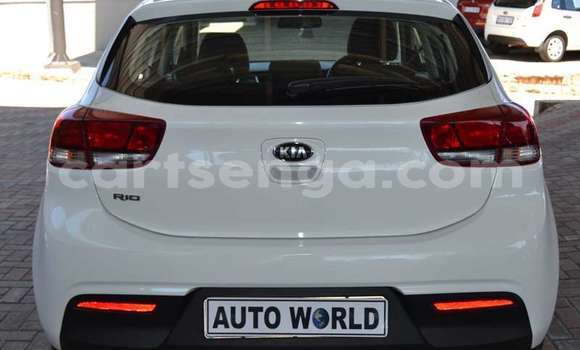 Buy Used Kia Rio White Car in Mbabane in Manzini Buy Used Kia Rio White Car in Mbabane in Manzini